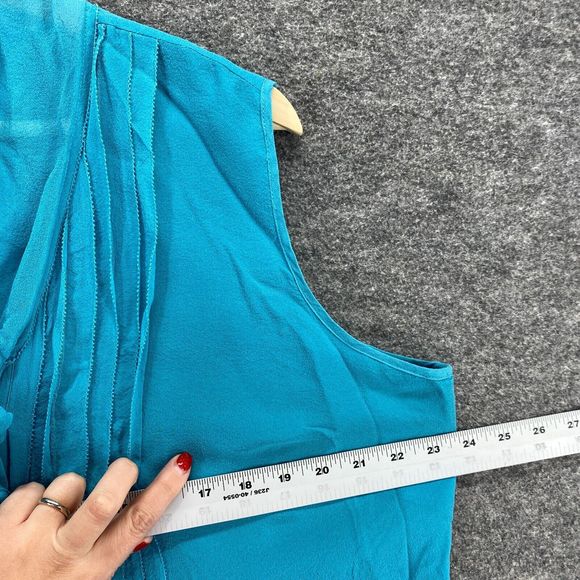 Kate Hill Blouse Women 18W Plus Blue V-Neck Tie Up Sleeveless Silk Wide Strap - Picture 6 of 8